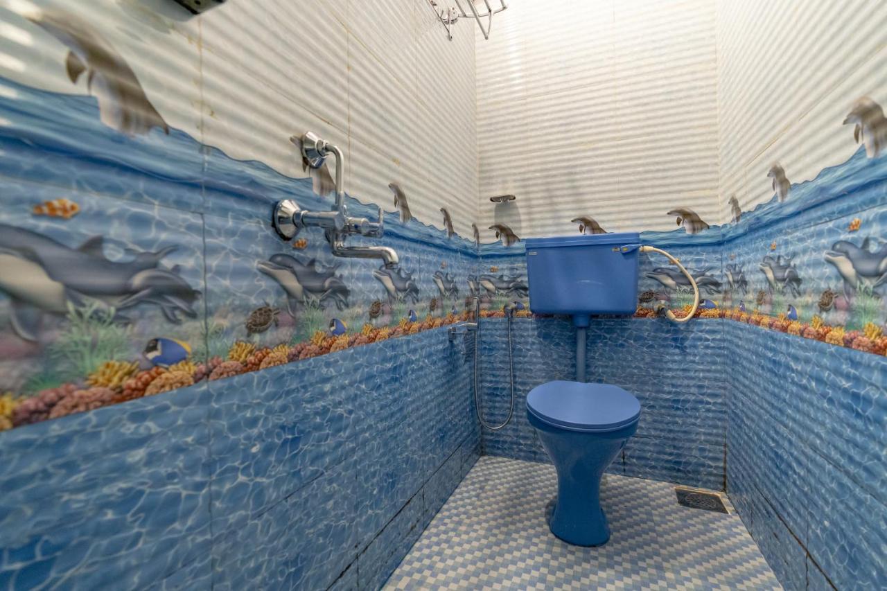 Whoopers Hostel Anjuna, Goa Eksteriør billede